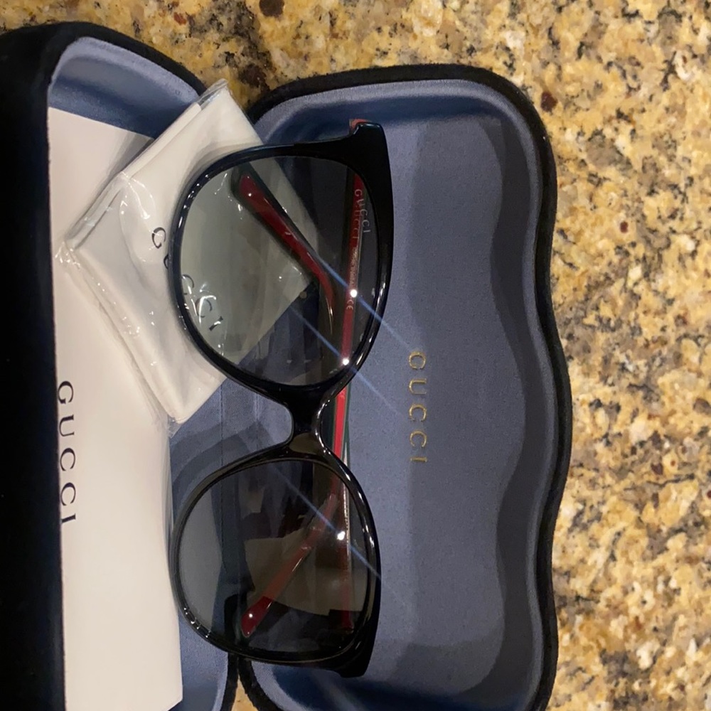 Gucci sunglasses